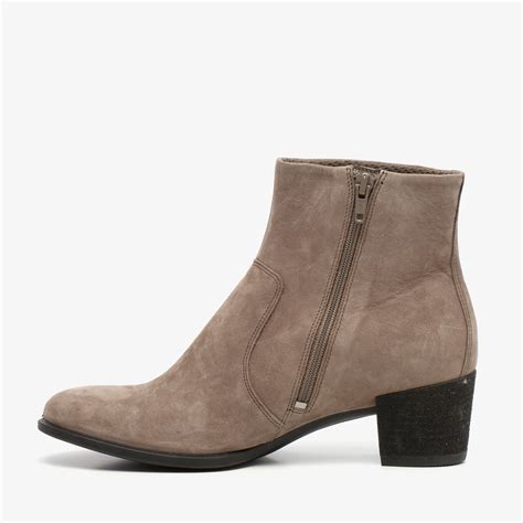 dames enkellaarsjes sale
